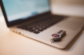 Free Photo of transaction, online banking, secure Free Photo of transaction, online banking, secure