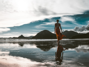 Free Photo of travel, beach, women Free Photo of travel, beach, women