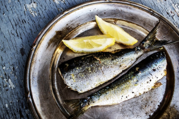 Free sardines and lemon on a metal | Free Photo - rawpixel Free sardines and lemon on a metal | Free Photo - rawpixel