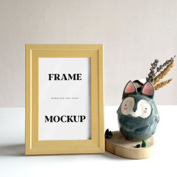 Free Small Frame with Figure Mockup