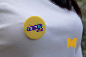 Free t-shirt Tag Pin Mockup