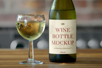 Free White Wine Square Label Mockup