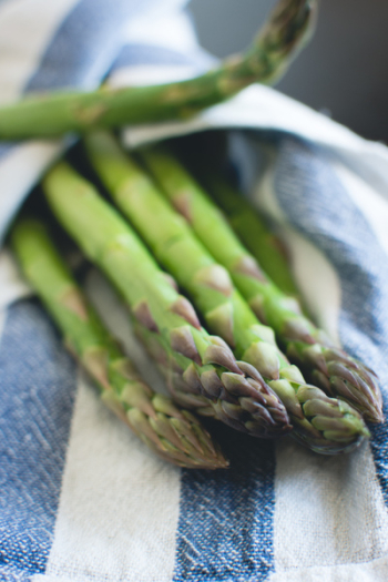 Fresh asparagus Fresh asparagus