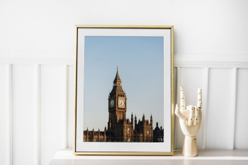 Gold photo frame mockup, hand | Free PSD Mockup - rawpixel Gold photo frame mockup, hand | Free PSD Mockup - rawpixel