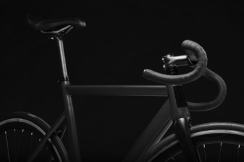 gray flat-bar road bike gray flat-bar road bike