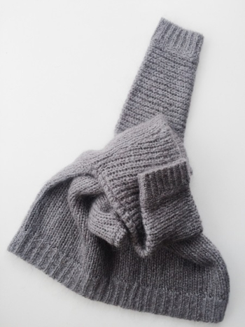 Gray Knitted Textile Gray Knitted Textile