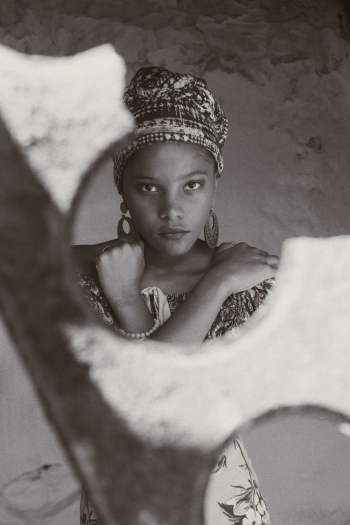 Grayscale Photo of Woman Wearing Dangling Earrings Grayscale Photo of Woman Wearing Dangling Earrings