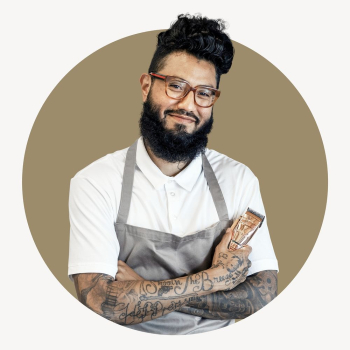 Hairdresser circle shape sticker, barber | Free PSD - rawpixel Hairdresser circle shape sticker, barber | Free PSD - rawpixel