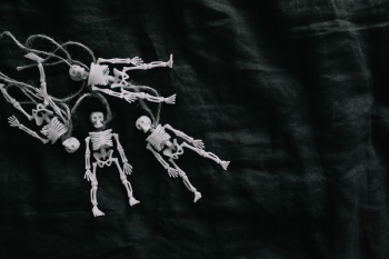 Halloween - Human skeleton miniatures Halloween - Human skeleton miniatures
