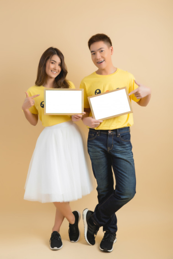 Happy asian couple Free Photo Happy asian couple Free Photo