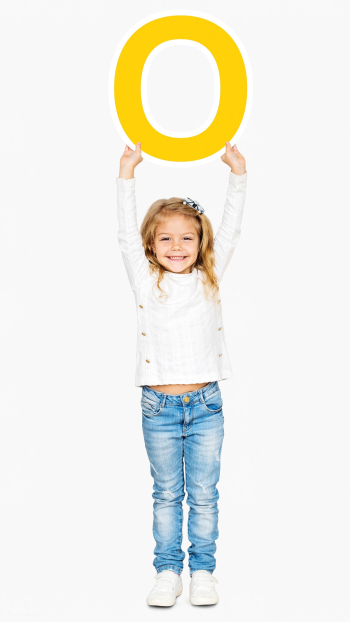 Happy girl holding the letter O | Free stock psd mockup - 491877 Happy girl holding the letter O | Free stock psd mockup - 491877