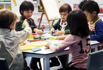 Happy kids at elementary school | Free Photo - rawpixel Happy kids at elementary school | Free Photo - rawpixel
