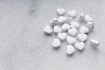 Heart foil confetti Heart foil confetti