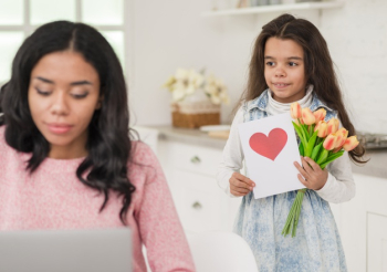 High angle little girl surprising mom Free Photo