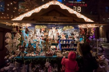 Holiday Outdoor Market Holiday Outdoor Market