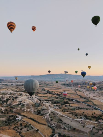 hot air balloons floating on air hot air balloons floating on air