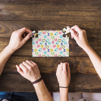 Jigsaw mockup on table