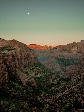 landscape photo of mountains