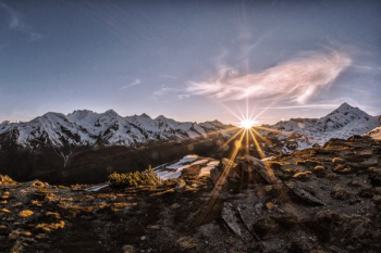 landscape photo of sunrise landscape photo of sunrise