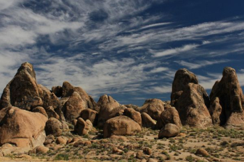 large rocks in desert large rocks in desert