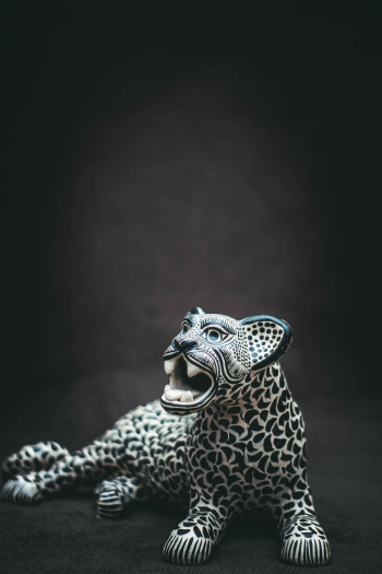 Leopard Figurine Leopard Figurine