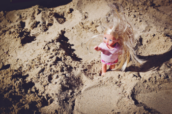 Little doll Little doll