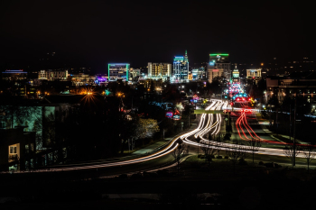 Long-Exposure Photography of Vehicles Long-Exposure Photography of Vehicles