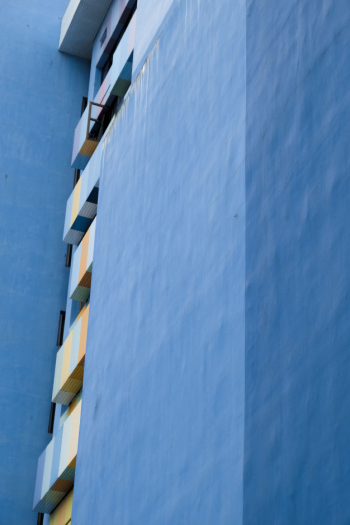 Long shot different floors of a building Free Photo Long shot different floors of a building Free Photo