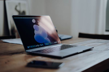MacBook Pro MacBook Pro