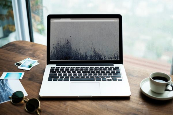 MacBook Pro MacBook Pro