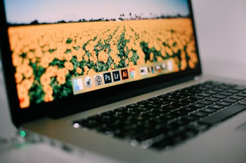 MacBook Pro MacBook Pro