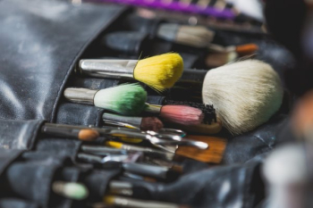 Makeup Brushes Makeup Brushes