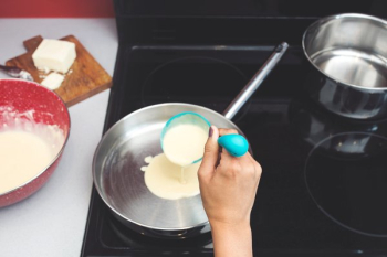 Making Pancakes Making Pancakes