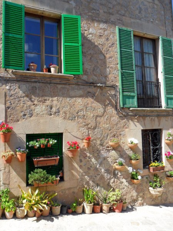 Mallorca, Building, Window, Shutters, Green, Old