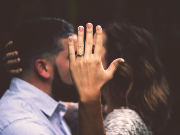 man and woman kissing man and woman kissing