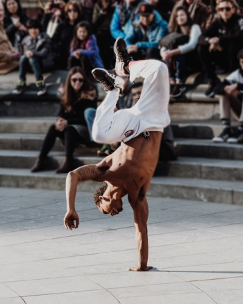 man break dance man break dance