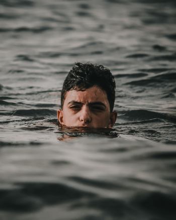Man Swimming Man Swimming