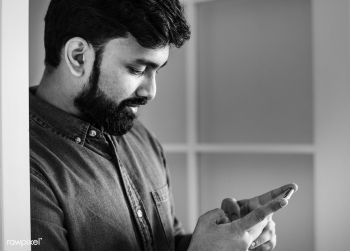 Man using mobile phone | Free stock photo - 392946 Man using mobile phone | Free stock photo - 392946