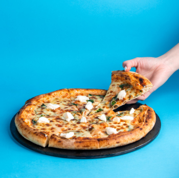 Margherita pizza with cheese basil and mozzarella Free Photo Margherita pizza with cheese basil and mozzarella Free Photo