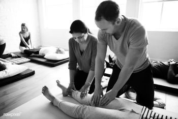 Massage therapy group training class | Free stock photo - 106383
