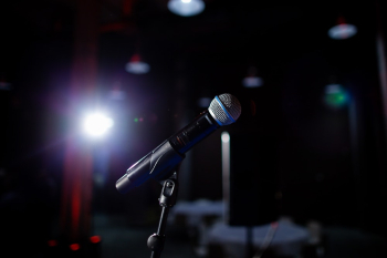 Microphone Microphone