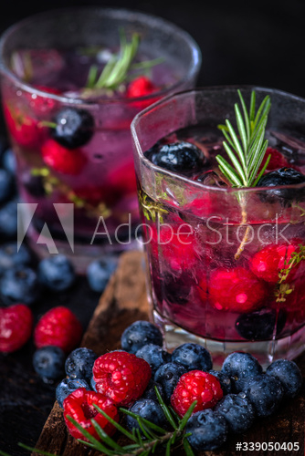 Mixed berry infused water recipe Mixed berry infused water recipe