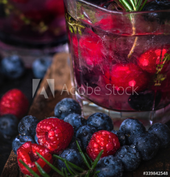 Mixed berry infused water recipe Mixed berry infused water recipe