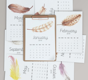 Mock up of hand drawn calendar Free Psd