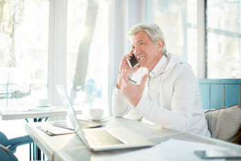 Modern businessman Free Photo