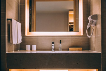 Modern Hotel Bathroom Modern Hotel Bathroom