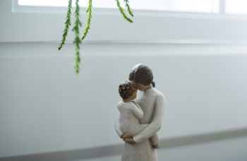 Mother And Child Figurine Mother And Child Figurine