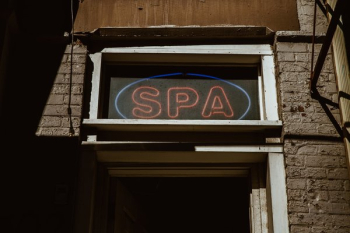 Neon Spa Sign Neon Spa Sign