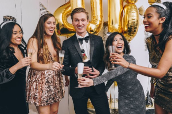 New Years Eve Party With Drinks New Years Eve Party With Drinks