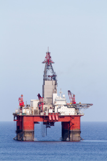  Oil and gas drilling platform 